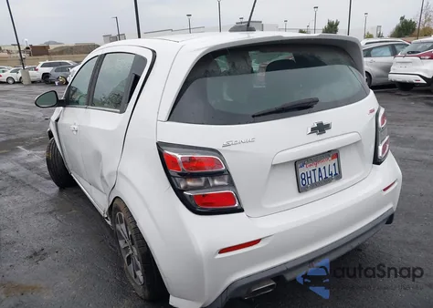 2019 Chevrolet Sonic Lt Auto from USA, damaged, VIN 1G1JD6SB4K4111830